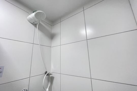 Banheiro de apartamento à venda com 2 quartos, 38m² em Vila Lobos, São Paulo