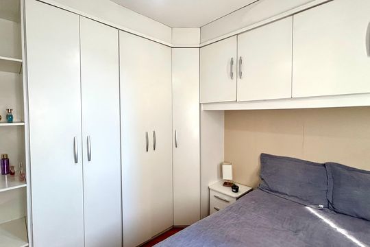 Quarto 1 de apartamento à venda com 2 quartos, 60m² em Vila Augusta, Guarulhos
