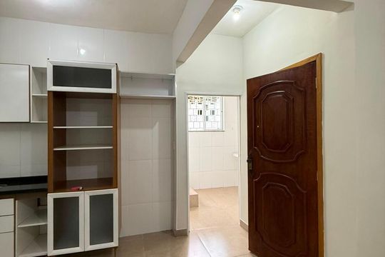 Cozinha de apartamento para alugar com 2 quartos, 55m² em Del Castilho, Rio de Janeiro