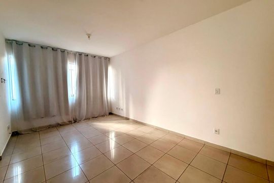 Sala de apartamento à venda com 2 quartos, 75m² em Castelo, Belo Horizonte