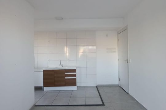 Sala de apartamento para alugar com 2 quartos, 43m² em Santo Antonio da Prata, Belford Roxo
