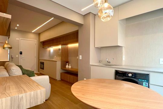 Varanda de kitnet/studio para alugar com 1 quarto, 40m² em Vila Anglo Brasileira, São Paulo