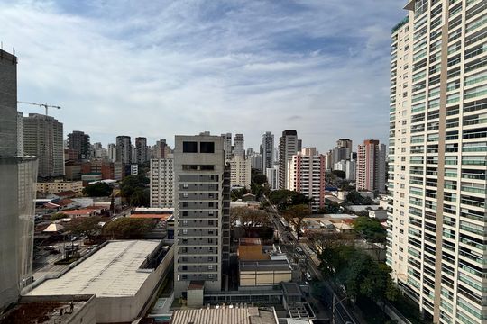 Vista de kitnet/studio para alugar com 1 quarto, 45m² em Vila Olímpia, São Paulo