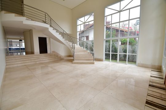 Casa de Condomínio para alugar com 5 quartos, 900m² em Loteamento Alphaville Campinas, Campinas
