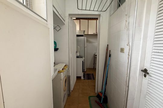 Área de Serviço de apartamento para alugar com 3 quartos, 210m² em Barra Funda, Guarujá