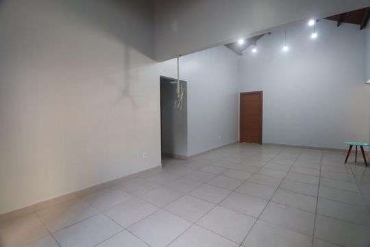Casa para alugar com 3 quartos, 120m² em Centro, Canoas