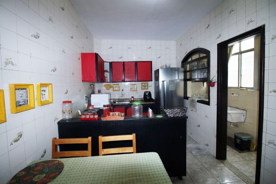 Cozinha de apartamento à venda com 2 quartos, 76m² em Irajá, Rio de Janeiro