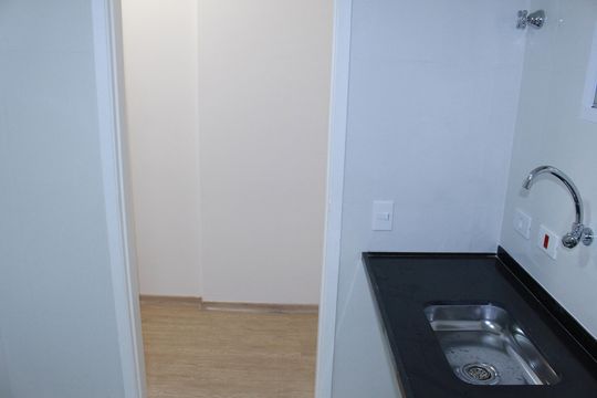 Cozinha de kitnet/studio para alugar com 1 quarto, 34m² em Santa Cecilia, São Paulo