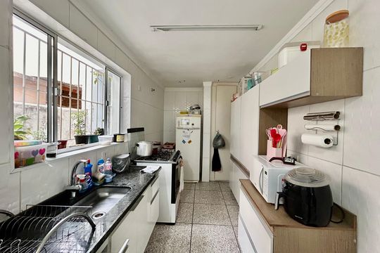 Cozinha de casa à venda com 3 quartos, 160m² em Vila Regente Feijó, São Paulo