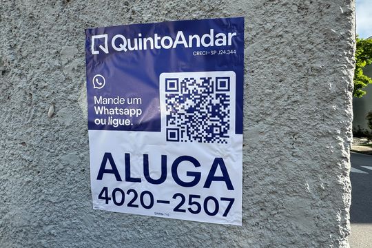 Placa de apartamento para alugar com 2 quartos, 63m² em Alves Dias, São Bernardo do Campo