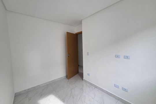 Quarto 2 de casa de condomínio para alugar com 2 quartos, 65m² em Guilhermina, Praia Grande