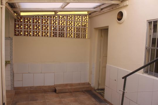 Quintal de casa à venda com 2 quartos, 120m² em Santa Paula, São Caetano do Sul