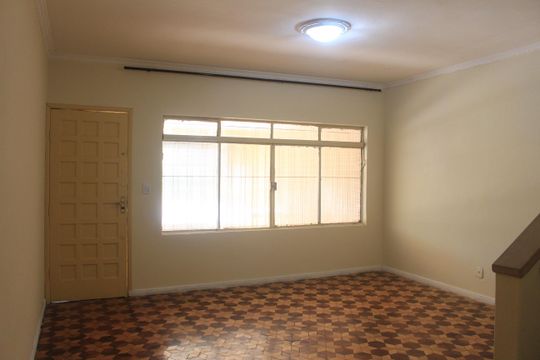 Casa à venda com 2 quartos, 120m² em Santa Paula, São Caetano do Sul
