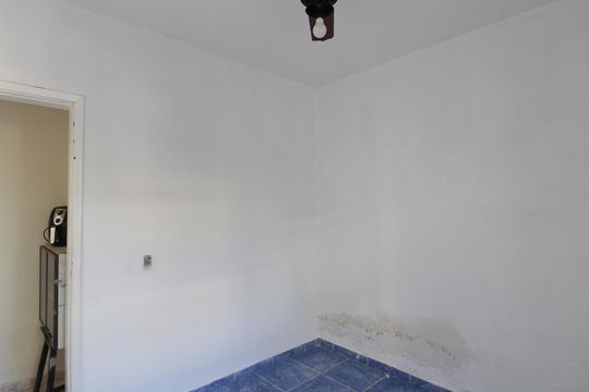 Quarto de casa para alugar com 1 quarto, 40m² em Parque Burle, Cabo Frio
