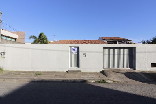 Casa para alugar com 1 quarto, 40m² em Parque Burle, Cabo Frio