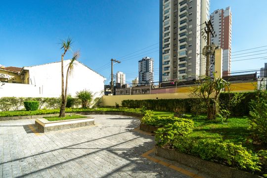 Área externa de apartamento para alugar com 3 quartos, 72m² em Vila Azevedo, São Paulo