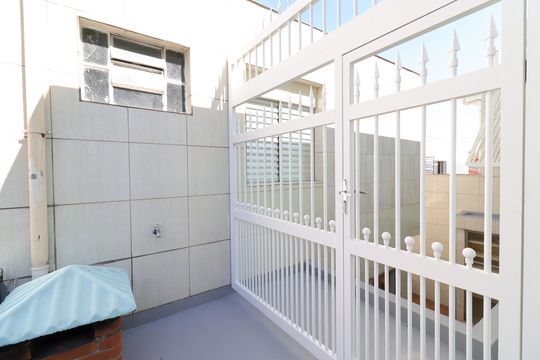 Quarto 1 - Varanda de casa à venda com 4 quartos, 180m² em Jardim Belgica, São Paulo