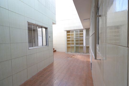 Quintal - Fundos de casa à venda com 4 quartos, 180m² em Jardim Belgica, São Paulo