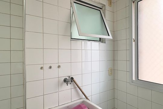 Área de Serviço de apartamento para alugar com 2 quartos, 50m² em Jardim Iris, São Paulo