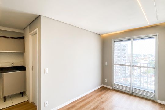 Apartamento para alugar com 2 quartos, 40m² em Jardim Maringa, São Paulo