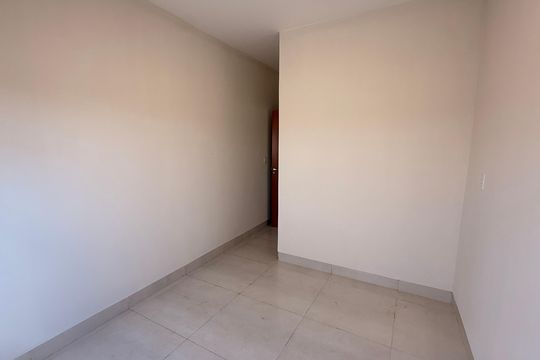 Quarto 1 de casa à venda com 3 quartos, 300m² em Residencial Santa Fé, Goiânia