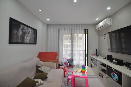 Apartamento à venda com 2 quartos, 112m² em Vila Valqueire, Rio de Janeiro