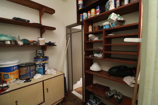 Quarto de Serviço de apartamento à venda com 3 quartos, 132m² em Jardim Guanabara, Rio de Janeiro