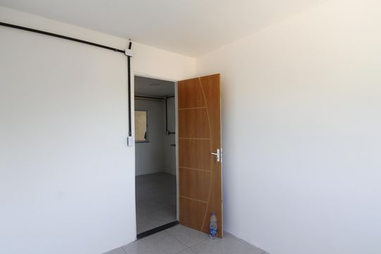 Quarto de apartamento para alugar com 1 quarto, 55m² em Jardim Esperança, Cabo Frio