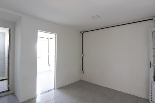 Sala/Cozinha de apartamento para alugar com 1 quarto, 55m² em Jardim Esperança, Cabo Frio