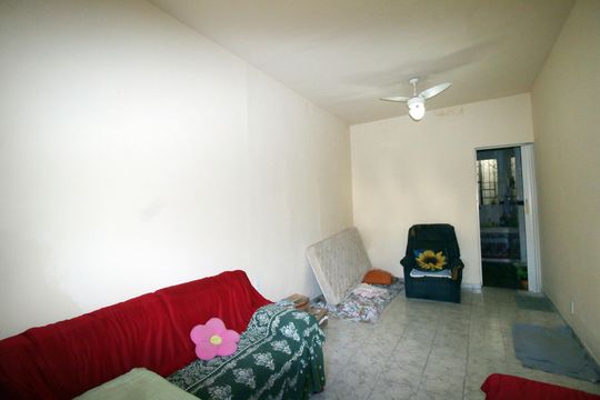 Casa para alugar com 1 quarto, 150m² em Olaria, Rio de Janeiro