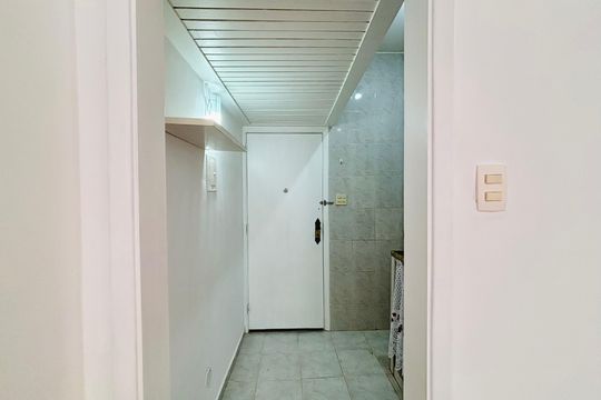 Apartamento para alugar com 1 quarto, 25m² em Leme, Rio de Janeiro