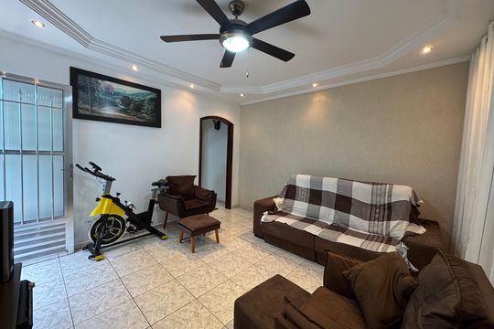 Casa para alugar com 2 quartos, 105m² em Novo Osasco, Osasco