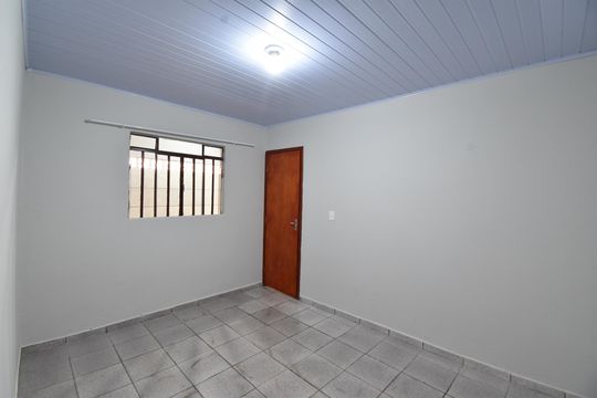 Quarto 2 de apartamento para alugar com 2 quartos, 45m² em Parque da Fonte, São José dos Pinhais