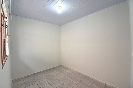 Quarto 1 de apartamento para alugar com 2 quartos, 45m² em Parque da Fonte, São José dos Pinhais