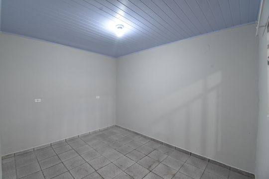 Quarto 2 de apartamento para alugar com 2 quartos, 45m² em Parque da Fonte, São José dos Pinhais