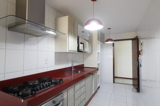 Cozinha de apartamento para alugar com 4 quartos, 165m² em Braga, Cabo Frio