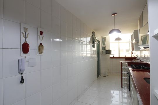 Cozinha de apartamento para alugar com 4 quartos, 165m² em Braga, Cabo Frio