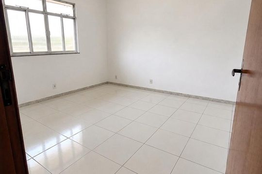 Quarto de casa para alugar com 1 quarto, 100m² em Vila Kosmos, Rio de Janeiro