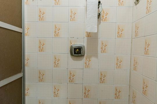 Banheiro de apartamento para alugar com 4 quartos, 90m² em Igara, Canoas