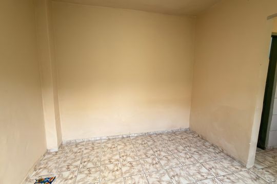 Sala de casa de condomínio para alugar com 1 quarto, 20m² em Jardim Vinte E Cinco de Agosto, Duque de Caxias