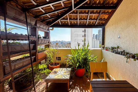 Apartamento à venda com 4 quartos, 350m² em Vila Madalena, São Paulo