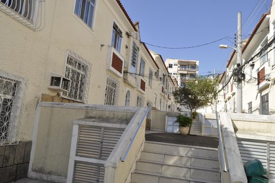 Área externa de apartamento para alugar com 2 quartos, 70m² em Todos Os Santos, Rio de Janeiro