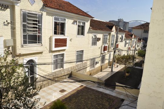 Apartamento para alugar com 2 quartos, 70m² em Todos Os Santos, Rio de Janeiro