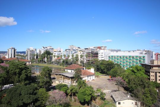 Vista de apartamento para alugar com 4 quartos, 176m² em Moinhos de Vento, Porto Alegre