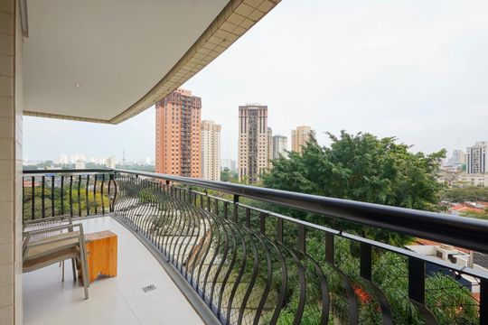 Apartamento à venda com 4 quartos, 146m² em Santo Amaro, São Paulo