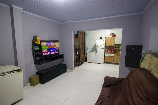 Sala de casa à venda com 2 quartos, 82m² em Quadra 511, Brasília