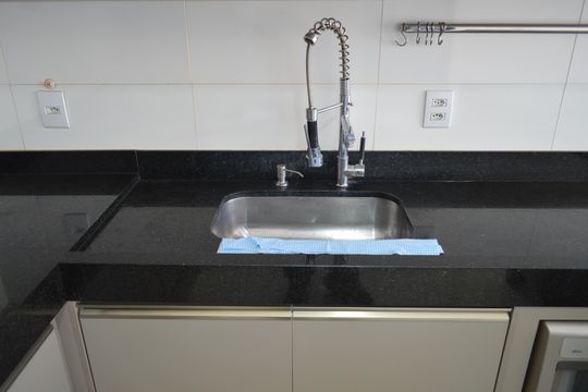Cozinha de casa de condomínio para alugar com 3 quartos, 146m² em Bonfim Paulista, Ribeirão Preto