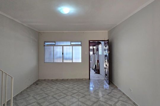 Casa para alugar com 2 quartos, 84m² em Ponte Grande, Guarulhos