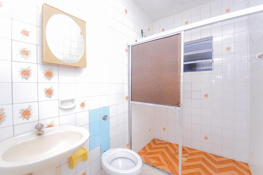 Banheiro de casa para alugar com 1 quarto, 55m² em Jardim Ipanema, Guarulhos