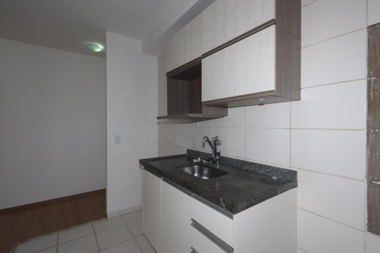 Cozinha de apartamento para alugar com 3 quartos, 65m² em Vila Prudente, São Paulo